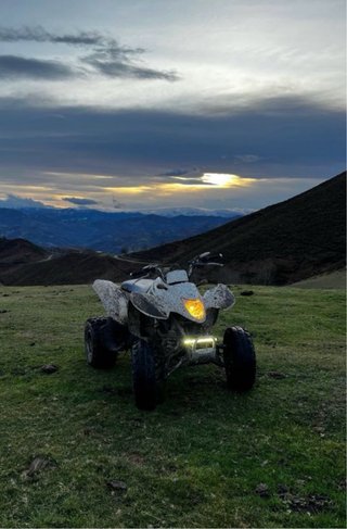 Suzuki LTZ 250cc Blanco