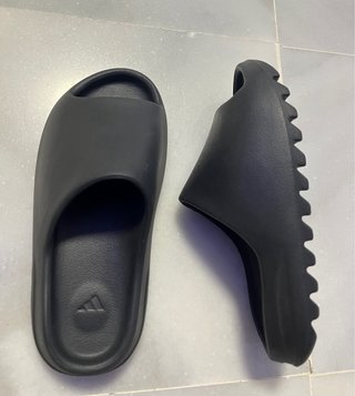 Chanclas Adidas Yeezy Slide Negras