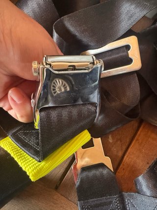 Cinturón de seguridad de avión