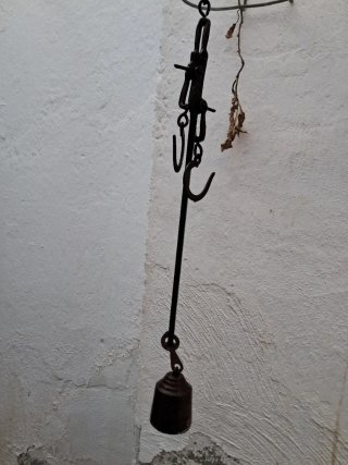 Balanza Romana antigua de metal