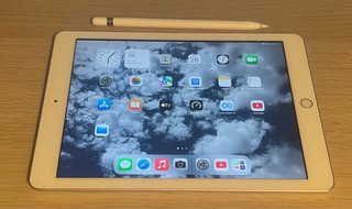iPad 6ª Gen + Apple Pencil Argento
