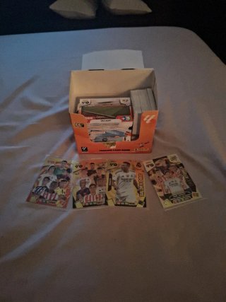 Lote +250 cartas fútbol + 4 hits