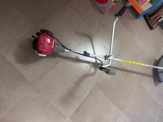 Desbrozadora Honda 4 Stroke