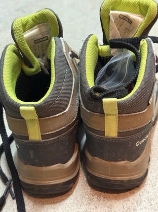 Botas de montaña niño/a talla 29