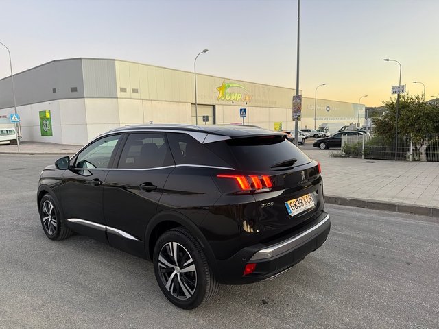 PEUGEOT 3008 1.2 VTi 130CV GT LINE