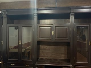 Mueble de salón madera oscura