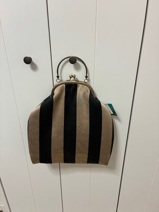 Bolso Vintage Rayas Negro y Dorado