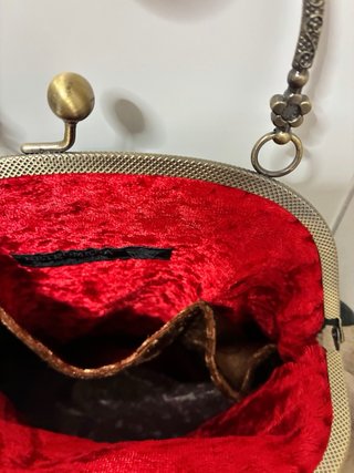 Bolso Vintage Rayas Negro y Dorado
