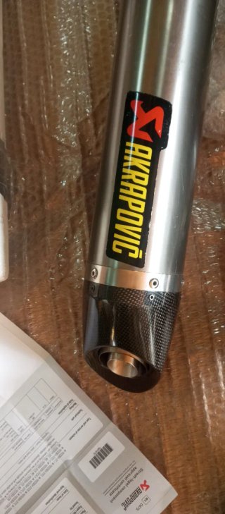 Akrapovic Yamaha R1 2006