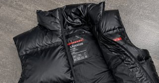 Chaleco Prada Negro XL – Nuevo con Etiquetas
