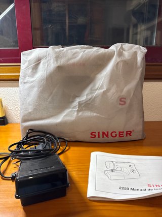 Máquina de coser Singer Tradition 2250