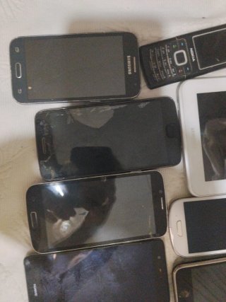 Lote de móviles Nokia , Samsung, iPhone