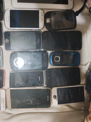 Lote de móviles Nokia , Samsung, iPhone
