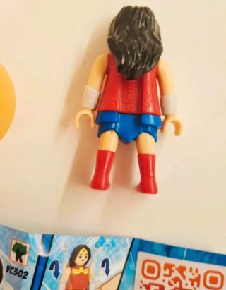 Sorpresa Kinder Playmobil DC 2025 Wonder Woman