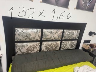 Dormitorio vintage negro y plata