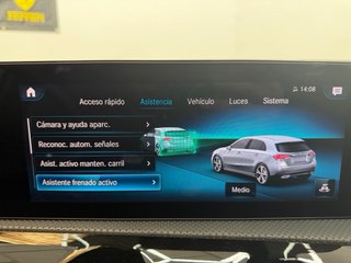 Mercedes-Benz Clase A 2021