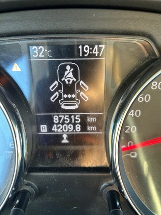 Nissan Qashqai+2 2012