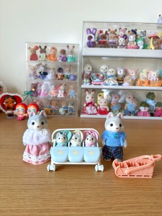 Sylvanian Families Cuna Bebés y Figuras