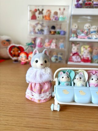 Sylvanian Families Cuna Bebés y Figuras