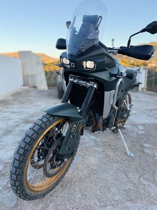 Kove 800 X Pro - Moto Aventura