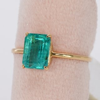 Anillo Oro 18K Esmeralda Natural 1,9ct