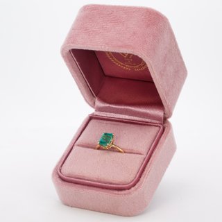 Anillo Oro 18K Esmeralda Natural 1,9ct