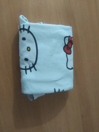 Buzo Hello Kitty Zara 8 años