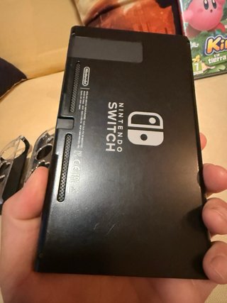 Nintendo Switch + Vetro Temperato