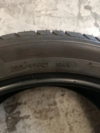 Neumáticos Michelin 265/45/21