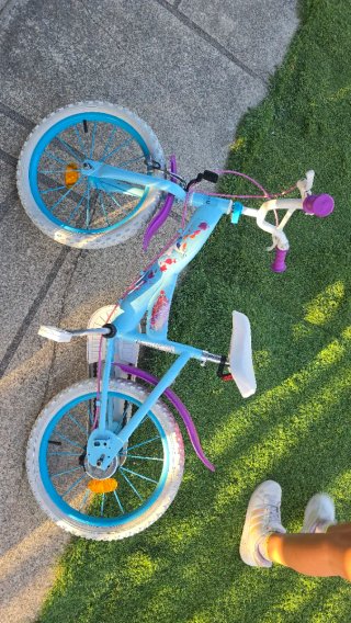 Bicicleta niña hasta 6 años azul.