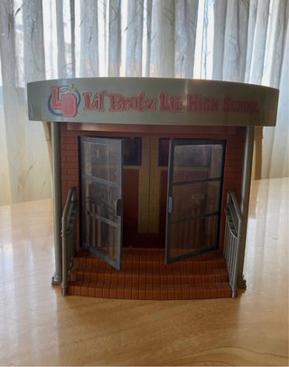 Lil Bratz High School Playset