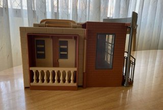 Lil Bratz High School Playset