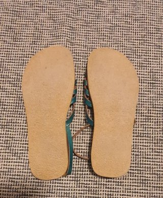 Sandalias de piel verde azulado