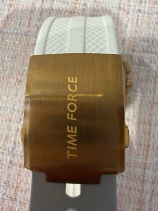Reloj TIME FORCE Dorado y Blanco