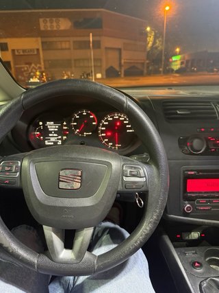 SEAT Leon 1.6TDI 105cv