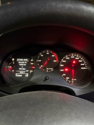 SEAT Leon 1.6TDI 105cv