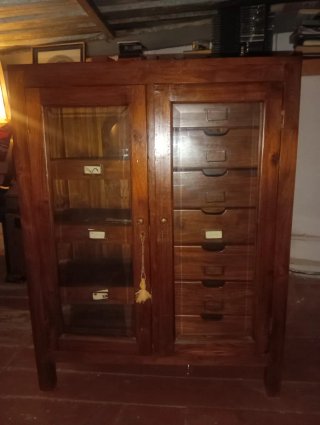 Mueble Cajonera Madera y Cristal