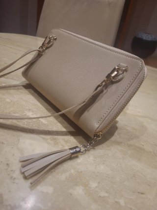 Bolso cartera pequeño con bolsillo móvil
