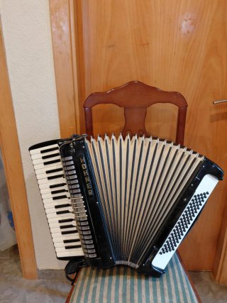 Acordeón Hohner VERDI I