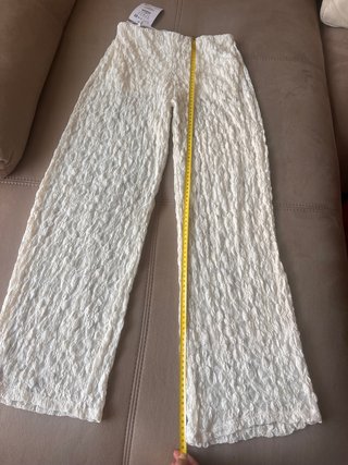 Pantalones Zara encaje blanco crema