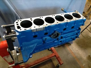 Motor Datsun 280z