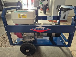Generador preme con motor Honda GX270