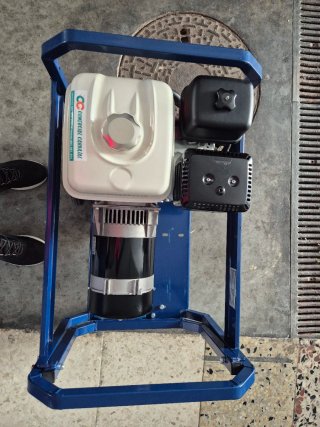 Generador preme con motor Honda GX270