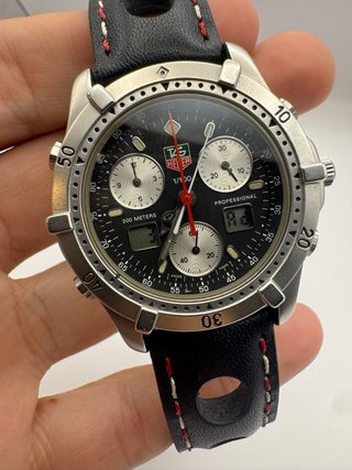 Reloj TAG Heuer Serie 2000 Chronograph CE1114