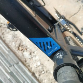 Bicicleta de montaña negra