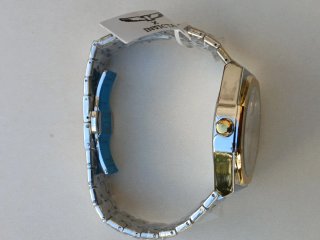 Invicta Specialty Cuarzo Nuevo