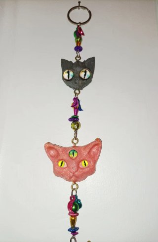 Colgante Gatos 3 ojos
