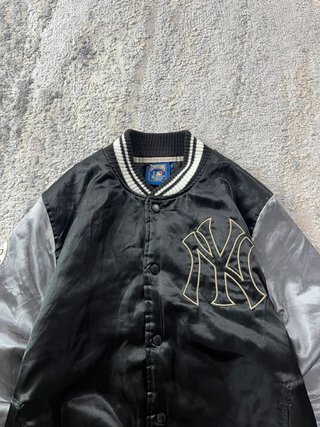 vintage 90s Majestic New York Yankees Bomber