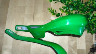 Juego de paramanos verde de metal para moto