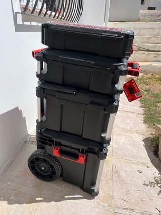 Caja Milwaukee PACKOUT + Taladro Milwaukee